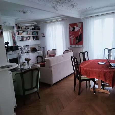 Batignolles Chic 75 M2 Appartamento Parigi